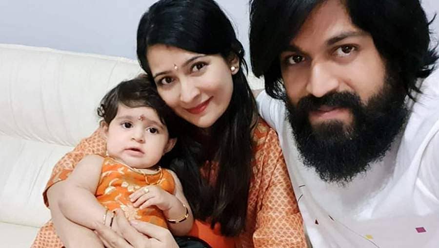 ಒಂದು ವರ್ಷದ ಸಂಭ್ರಮದಲ್ಲಿ ಯಶ್-ರಾಧಿಕಾ ಪುತ್ರಿ 'ಐರಾ'