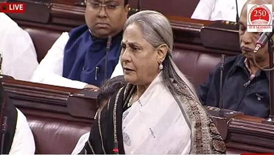 ಹತ್ಯಾಚಾರ: 'ಅತ್ಯಾಚಾರಿಗಳನ್ನು ಸಾರ್ವಜನಿಕವಾಗಿ ಥಳಿಸಬೇಕು': ವಿವಾದಕ್ಕೀಡಾದ ಜಯಾ ಬಚ್ಚನ್ ಹೇಳಿಕೆ!