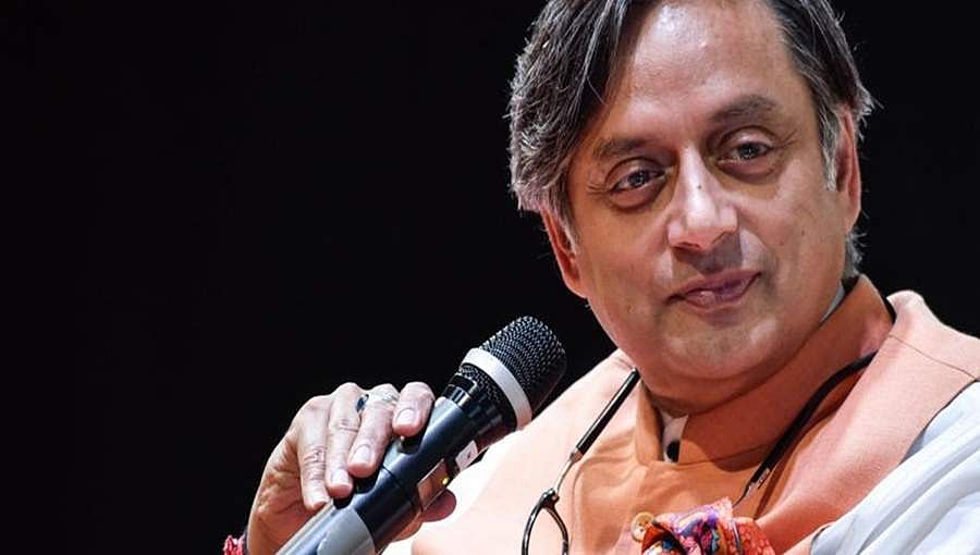 ನಾಯರ್ ಮಹಿಳೆಯರ ಕುರಿತು ಅವಹೇಳನ: ಶಶಿ ತರೂರ್'ಗೆ ಬಂಧನ ವಾರಂಟ್