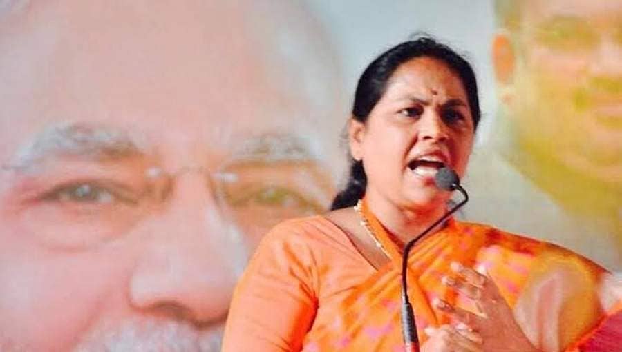 ಮಂಗಳೂರು ಹಿಂಸಾಚಾರಕ್ಕೆ ಸಿದ್ದರಾಮಯ್ಯ, ಹೆಚ್'ಡಿಕೆ ಕಾರಣ: ಶೋಭಾ ಕರಂದ್ಲಾಜೆ