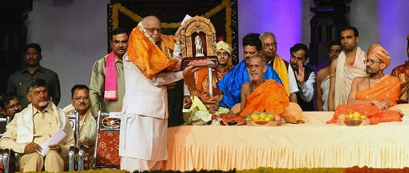 ವಿಶ್ವೇಶ ತೀರ್ಥ ಸ್ವಾಮೀಜಿ