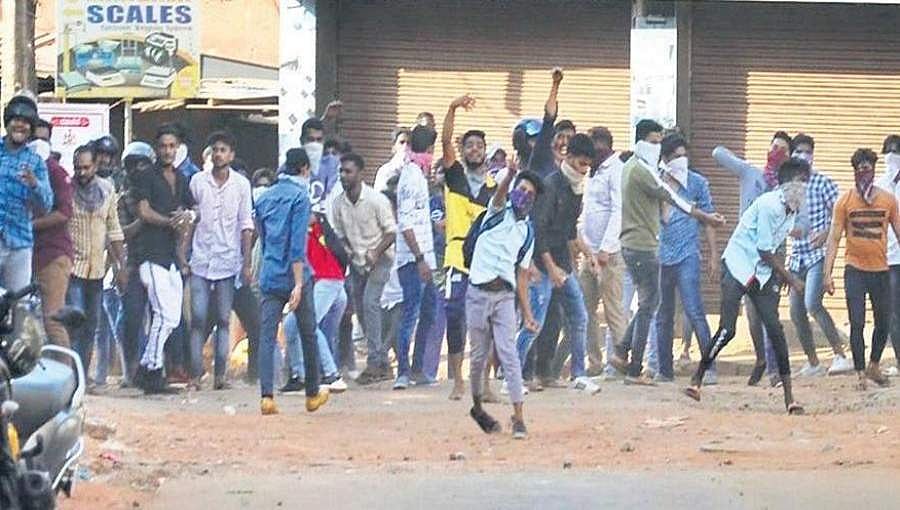 ಪೌರತ್ವ ಕಾಯ್ದೆ ವಿರೋಧಿ ಪ್ರತಿಭಟನೆ: ಹಿಂಸಾಚಾರಕ್ಕೆ ಮಂಗಳೂರೇ ಗುರಿಯಾಗಿದ್ದು ಏಕೆ? 