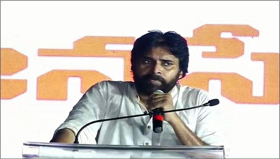 ಸಿಬ್ಬಂದಿಗೆ ಕೊರೋನಾ ಸೋಂಕು; ಹೋಂ ಕ್ವಾರಂಟೈನ್ ನಲ್ಲಿ ಪವನ್ ಕಲ್ಯಾಣ್