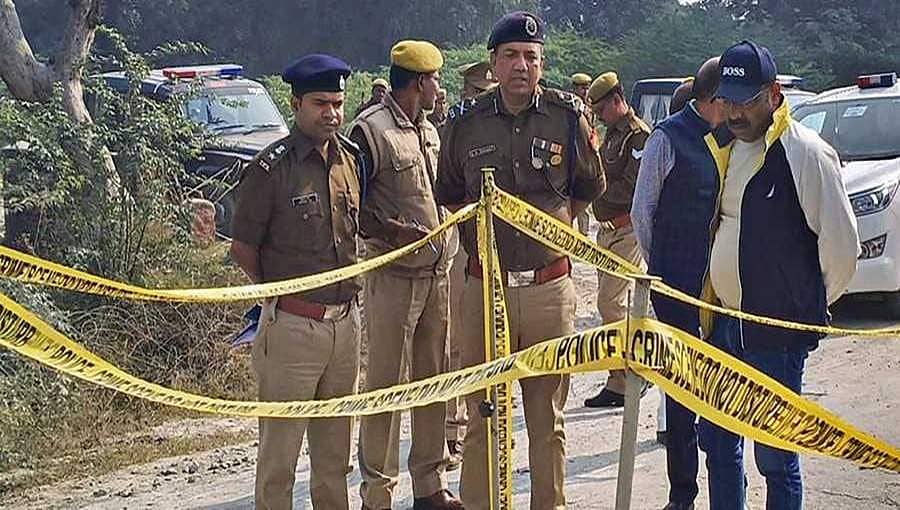ಉನ್ನಾವೋ ಪ್ರಕರಣ: 90% ಸುಟ್ಟಿದ್ದರೂ 1 ಕಿಮೀ ಓಡಿ ಸಹಾಯಕ್ಕಾಗಿ ಅಂಗಲಾಚಿದ ಅತ್ಯಾಚಾರ ಸಂತ್ರಸ್ಥೆ
