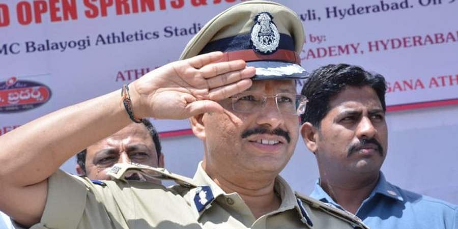 ಅಂದು ವಾರಂಗಲ್ ಆ್ಯಸಿಡ್ ದಾಳಿಕೋರರಿಗೆ, ಇಂದು ಹತ್ಯಾಚಾರಿಗಳಿಗೆ ಗುಂಡು: ಆಯುಕ್ತ ಸಜ್ಜನ್‌ ಕಾರ್ಯಕ್ಕೆ ಪ್ರಶಂಸೆ