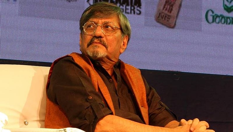 ಕೇಂದ್ರ ಸರ್ಕಾರವನ್ನು ಟೀಕಿಸಿದ್ದಕ್ಕಾಗಿ ಅಮೋಲ್ ಪಾಲೇಕರ್ ಭಾಷಣಕ್ಕೆ ಪದೇ ಪದೇ ಅಡ್ಡಿ