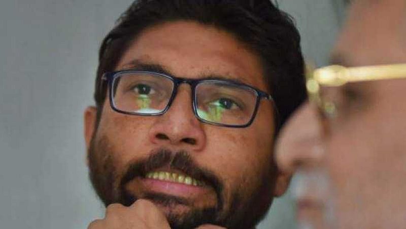 ಶಾಸಕ ಮೇವಾನಿ ಅತಿಥಿಯಾಗಿದ್ದ ಕಾರ್ಯಕ್ರಮ ರದ್ದು, ಪ್ರಿನ್ಸಿಪಾಲ್ ರಾಜೀನಾಮೆ