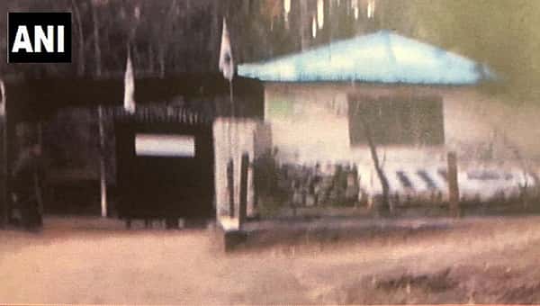 ಏರ್ ಸ್ಟ್ರೈಕ್: ವೈಮಾನಿಕ ದಾಳಿಗೆ ಗುರಿಯಾದ ಜೈಶ್ ಕ್ಯಾಂಪ್ ನ ಚಿತ್ರಗಳು