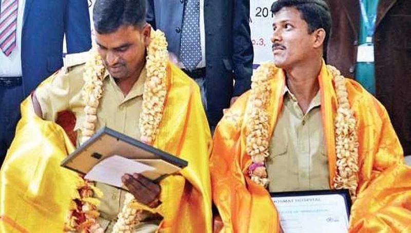 ಪೊಲೀಸ್ ಪೇದೆ ಜೀವ ರಕ್ಷಿಸಿದ ಬಿಎಂಟಿಸಿ ಚಾಲಕ- ನಿರ್ವಾಹಕರಿಗೆ ಪರೋಪಕಾರಿ ಪ್ರಶಸ್ತಿ!