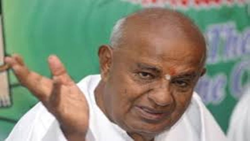 ಸಂಸತ್ತಿನಲ್ಲಿ ದೇವೇಗೌಡರನ್ನು ಕೆಣಕಿದ್ದ ಮೋದಿಗೆ ಟ್ವೀಟ್ ಮೂಲಕ ಟಾಂಗ್ ಕೊಟ್ಟ ಎಚ್ಡಿಡಿ