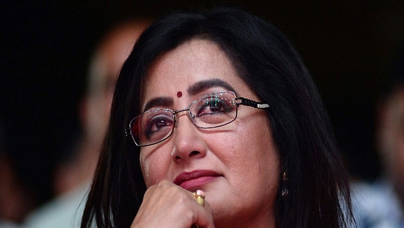 ರೈತರ ಹೆಸರಲ್ಲಿ ರಾಜಕೀಯ ಬಿಟ್ಟು ಅವರ ಕಷ್ಟಗಳಿಗೆ ಸ್ಪಂದಿಸಿ: ಸಿಎಂ ಕುಮಾರಸ್ವಾಮಿಗೆ ಸುಮಲತಾ ತಿರುಗೇಟು
