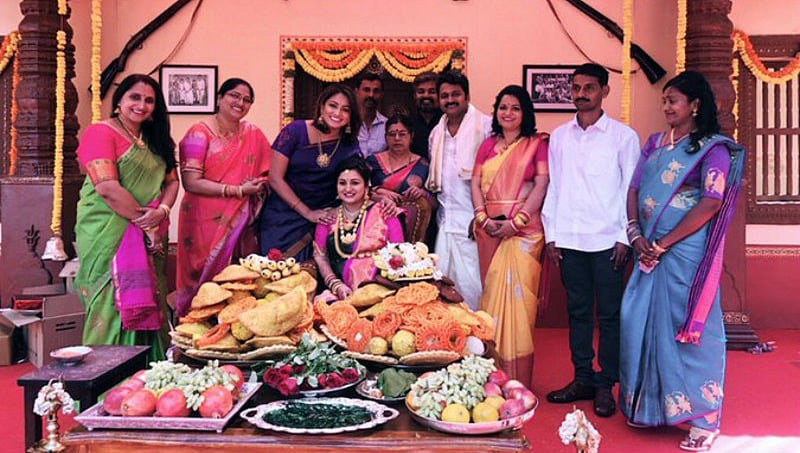 ರಿಷಬ್ ಶೆಟ್ಟಿ ಮನೇಲಿ ಸೀಮಂತದ ಸಂಭ್ರಮ, ಹರಿಪ್ರಿಯಾ ಸೇರಿ ಸಿನಿತಾರೆಯರು ಭಾಗಿ