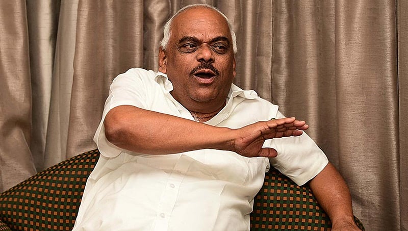 ಪುರುಷರೊಂದಿಗೆ ನಾನು ಮಲಗುವುದಿಲ್ಲ, ನನಗೆ ಅಕ್ರಮ ಸಂಬಂಧವಿಲ್ಲ; ಸ್ಪೀಕರ್ ರಮೇಶ್ ಕುಮಾರ್