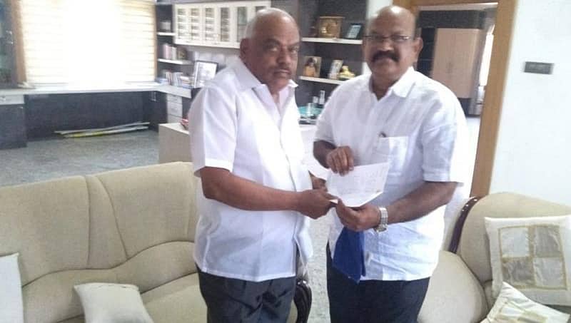ಉಮೇಶ್ ಜಾಧವ್ ರಾಜೀನಾಮೆ ಬಗ್ಗೆ ಮತದಾರರ ದೂರು, ಸೋಮವಾರ ಸ್ಪೀಕರ್ ವಿಚಾರಣೆ