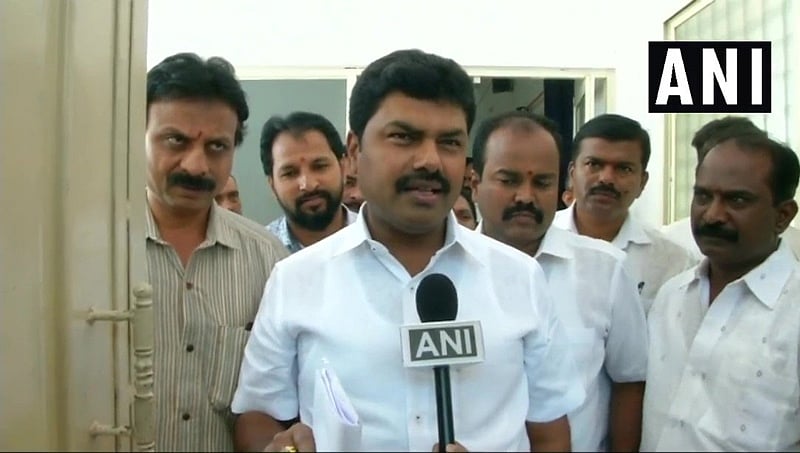 'ಇದು ವರ್ಷದ ಅತಿದೊಡ್ಡ ಜೋಕ್'' ; ಡೈರಿ ಪ್ರಕರಣಕ್ಕೆ ಬಿ ವೈ ರಾಘವೇಂದ್ರ ಪ್ರತಿಕ್ರಿಯೆ