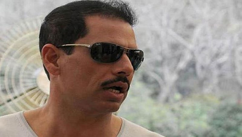 ದೆಹಲಿ: ಮಾರ್ಚ್ 27ರವರೆಗೂ ರಾಬರ್ಟ್ ವಾದ್ರಾ ಬಂಧಿಸದಂತೆ  ನ್ಯಾಯಾಲಯ ಆದೇಶ
