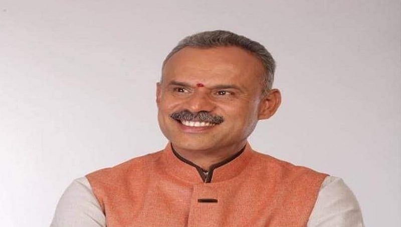 'ಜೆಡಿಎಸ್ ನವರು ಕೌರವ ವಂಶಸ್ಥರು, ಅವರ ಮೇಲೆ ಯುದ್ದ ಮಾಡಬೇಕಾದರೆ ಕೃಷ್ಣನಂತೆ ನಾನು ಇರುತ್ತೇನೆ'