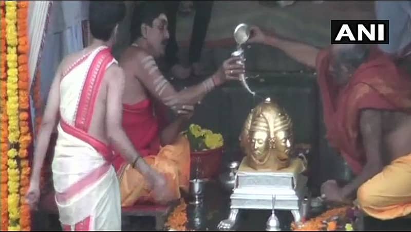 ಮಹಾಶಿವರಾತ್ರಿ: ದೇಶಾದ್ಯಂತ ಶಿವ ದೇಗುಲದಲ್ಲಿ ವಿಶೇಷ ಪೂಜೆ