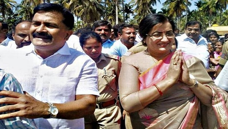 ಮಂಡ್ಯ ಲೋಕಸಭೆ: ಪಕ್ಷೇತರರಾಗಿ ಕಣಕ್ಕಿಳಿಯಲು ಸುಮಲತಾ ಅಂಬರೀಶ್ ತಯಾರಿ