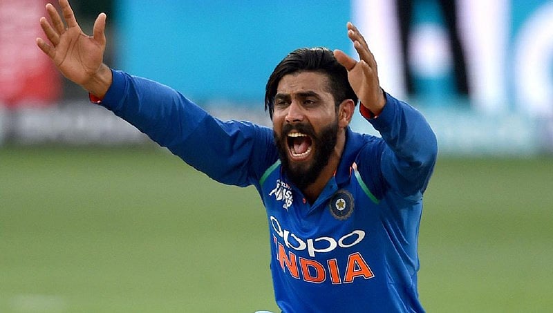 ಜಡೇಜಾಗೇ ಗೂಗ್ಲಿ: ಪತ್ನಿಯದ್ದು ಒಂದು ದಾರಿಯಾದರೆ ಸಹೋದರಿ, ತಂದೆಯದ್ದು ಮತ್ತೊಂದು!