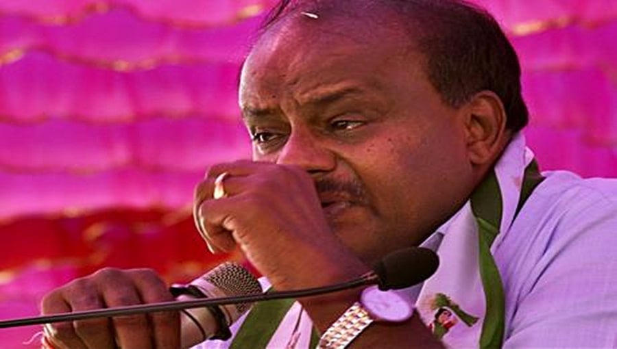 ಒಂದು ದಿನವೂ ನೆಮ್ಮದಿಯಾಗಿ ಆಡಳಿತ ನಡೆಸಲು ಬಿಟ್ಟಿಲ್ಲ: ಸಿಎಂ ಕುಮಾರಸ್ವಾಮಿ ಮತ್ತೆ ಕಣ್ಣೀರು
