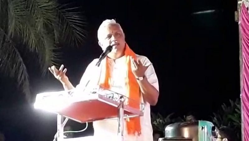ಆರು ತಿಂಗಳ ಹಿಂದಿನ ಫೋಟೋದಲ್ಲಿ ಪ್ರಿಯಾಂಕಾ ಹಣೆ ಮೇಲೆ ಕುಂಕುಮ ಇರಲಿಲ್ಲ, ಈಗ ಹೇಗೆ ಬಂತು: ಬಿ.ಎಲ್. ಸಂತೋಷ್