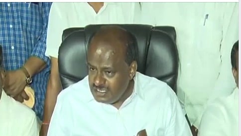 ಛತ್ರಿ ಬಿಟ್ಟು ಬಿಸಿಲಿಗೆ ಬಂದಿದ್ದಾರೆ, ರೈತರ ಕಷ್ಟ ಸ್ವಲ್ಪ ಅರ್ಥವಾಗಲಿ-ದರ್ಶನ್, ಯಶ್ ಗೆ ಸಿಎಂ ಟಾಂಗ್