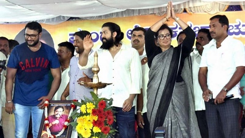ಸುಮಲತಾ ನಮ್ಮ ಪಕ್ಷದ ಚಿಹ್ನೆ ಬಳಸುತ್ತಿದ್ದಾರೆ: ಚುನಾವಣಾ ಆಯೋಗಕ್ಕೆ ಕಾಂಗ್ರೆಸ್ ದೂರು