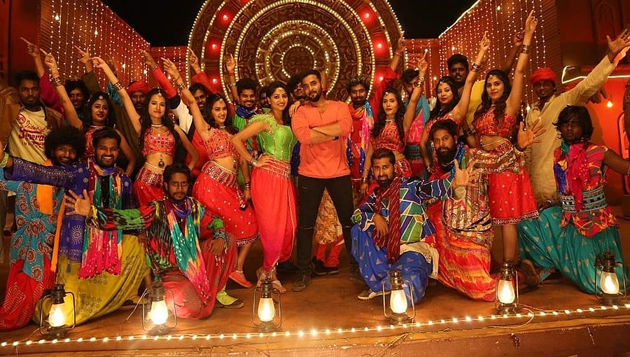 ಶ್ರೀಮುರಳಿಯ 'ಭರಾಟೆ' ವಿಶೇಷ ಹಾಡಿಗೆ ಹೆಜ್ಜೆ ಹಾಕಿದ ರಚಿತಾ, ಶ್ರೀಲೀಲಾ!