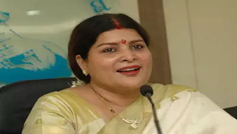 ಸುವರ್ಣ ತ್ರಿಭುಜ ದುರಂತದಲ್ಲಿ ಕಾಣೆಯಾದ ಮೀನುಗಾರರ ಕುಟುಂಬಕ್ಕೆ ತಲಾ 10 ಲಕ್ಷ ಪರಿಹಾರ: ಜಯಮಾಲಾ