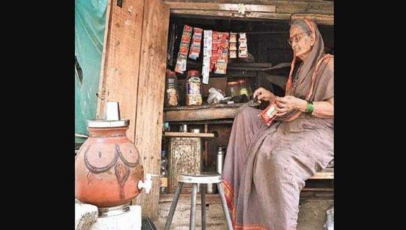 ಎಕ್ಸ್ ಪ್ರೆಸ್ ವರದಿ ಫಲಶ್ರುತಿ: 85 ವರ್ಷದ ಸ್ವಾಭಿಮಾನಿ ಮಹಿಳೆಗೆ ಓದುಗರ ಸಹಾಯ ಹಸ್ತ