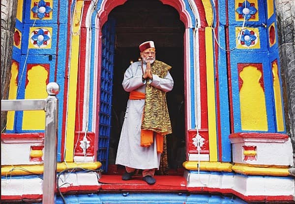 ಕೇದಾರನಾಥದಲ್ಲಿ ಮೋದಿ, ಸೋಮನಾಥ ದೇವಾಲಯದಲ್ಲಿ ಅಮಿತ್ ಶಾ ಪೂಜೆ
