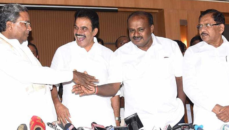 ರೋಷನ್ ಬೇಗ್ ಹೇಳಿಕೆ ಬೆನ್ನಲ್ಲೆ ಮುಖ್ಯಮಂತ್ರಿ ಜೊತೆ ಕಾಂಗ್ರೆಸ್ ನಾಯಕರ ಮಹತ್ವದ ಸಭೆ