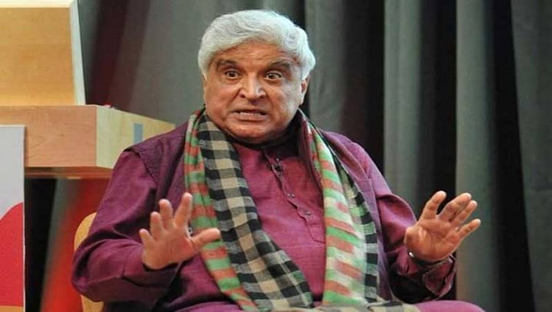 ಬುರ್ಕಾ ನಿಷೇಧಿಸಿದರೆ ಗುಂಘಟ್ ನ್ನೂ ನಿಷೇಧಿಸಿ: ಜಾವೇದ್ ಅಖ್ತರ್