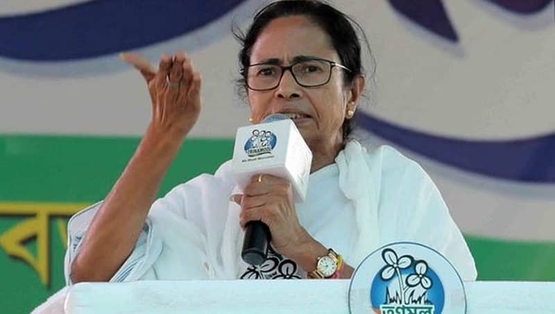 ಮಾಫಿಯಾ ಜತೆ ನಂಟು ಸಾಬೀತುಪಡಿಸಿ, ಇಲ್ಲವೆ ಸಾರ್ವಜನಿಕವಾಗಿ ಉಟ್ ಬಸ್ಕಿ ಹೊಡಿರಿ: ಮೋದಿಗೆ ದೀದಿ ಸವಾಲು