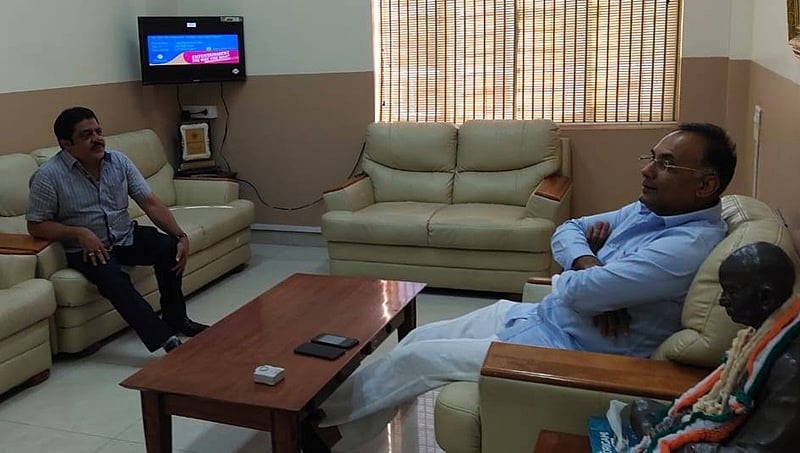 ಐಎಂಎ ವಂಚನೆ ಪ್ರಕರಣ: ದಿನೇಶ್ ಗುಂಡೂರಾವ್ ಭೇಟಿ ಮಾಡಿದ ಜಮೀರ್ ಅಹಮದ್