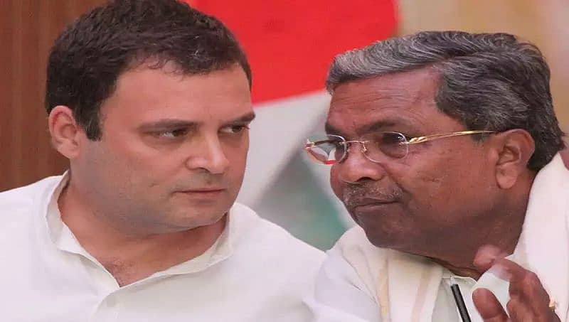ರಾಹುಲ್ ಗಾಂಧಿ ಭೇಟಿಯಾದ ಸಿದ್ದರಾಮಯ್ಯ: ರಾಜ್ಯ ರಾಜಕೀಯದ ಬಗ್ಗೆ ಮಹತ್ವದ ಚರ್ಚೆ