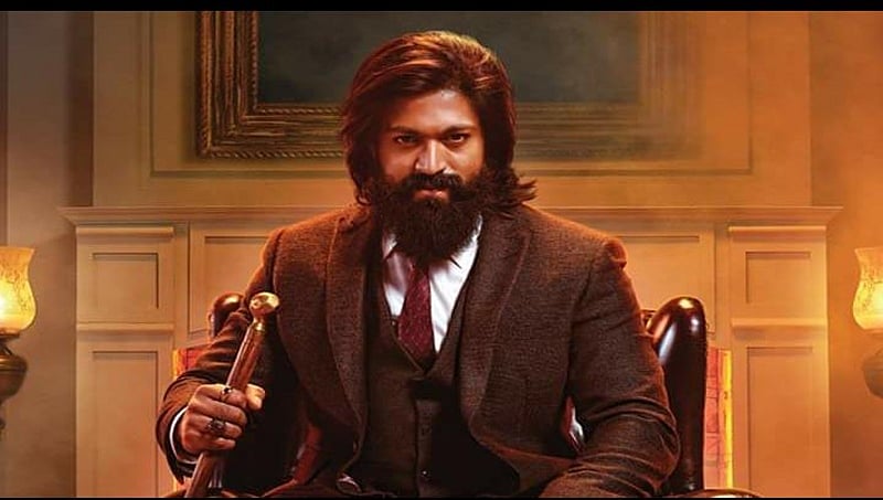 ಸೂಟು ಬೂಟ್ ನಲ್ಲಿ ಗಡ್ಡ ಬಿಟ್ಟಿರುವ ರಾಖಿ ಭಾಯ್ ಯಶ್ ಪೋಟೋ ವೈರಲ್!