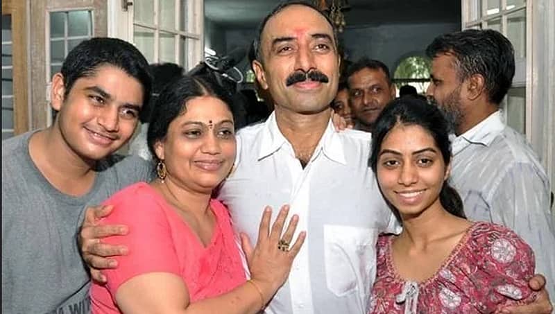 ನನ್ನ ಪತಿ ಮಾಡದ ತಪ್ಪಿಗೆ ಕೋರ್ಟ್ ಜೀವಾವಧಿ ಶಿಕ್ಷೆ ನೀಡಿದೆ: ಸಂಜೀವ್ ಭಟ್ ಪತ್ನಿ ಶ್ವೇತಾ ಅಳಲು!