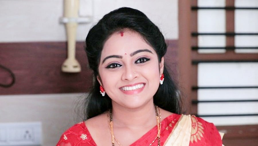 ಕನ್ನಡದ ಕುಲವಧು ನಟಿ ಧನ್ಯಾಗೆ 'ಮಿಸ್ ಸೌತ್ ಇಂಡಿಯಾ' ಕಿರೀಟ!