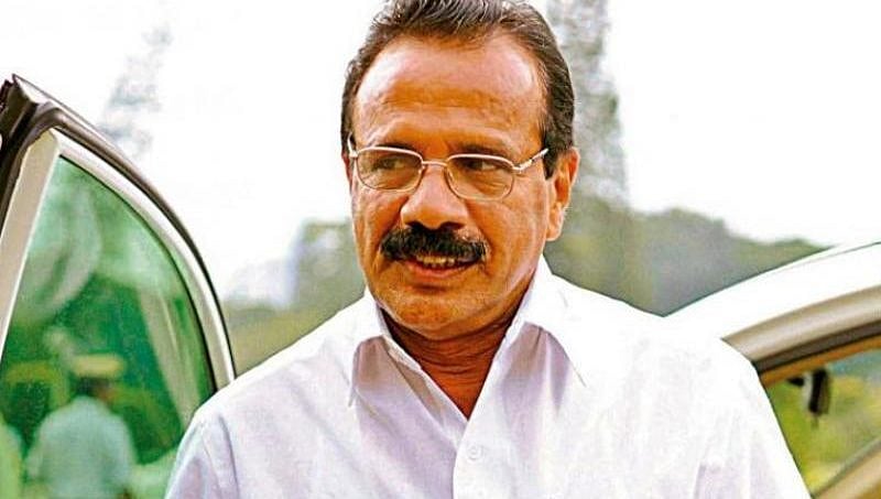 ಹೆಸರಿನ ಮುಂದೆ 'ಗೌಡ' ಸೇರಿಸಿಕೊಂಡಿದ್ದಕ್ಕೆ ನಾನು ಸಿಎಂ ಹಾಗೂ ಕೇಂದ್ರ ಮಂತ್ರಿಯಾದೆ: ಡಿವಿಎಸ್