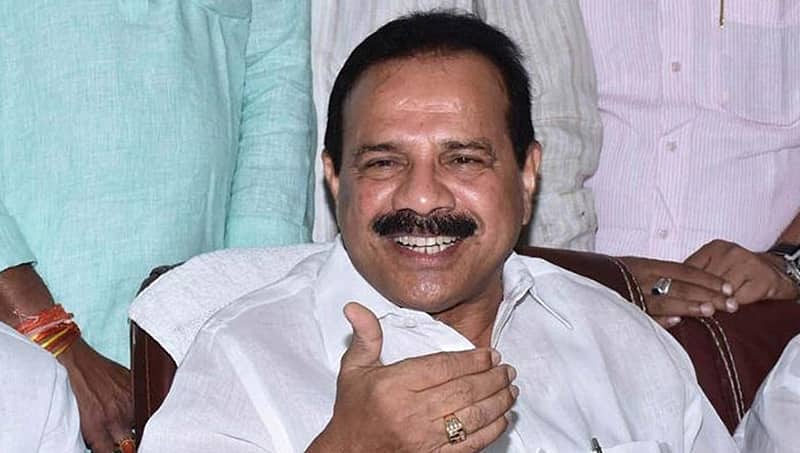 ರಾಜ್ಯದಲ್ಲಿ 300 ಜನೌಷಧ ಮಳಿಗೆ ಸ್ಥಾಪನೆ ಗುರಿ- ಡಿ. ವಿ. ಸದಾನಂದಗೌಡ