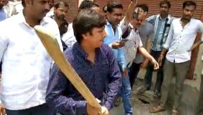 ಅಧಿಕಾರಿ ಮೇಲೆ ಬ್ಯಾಟ್ನಿಂದ ಹಲ್ಲೆ: ಬಿಜೆಪಿ ಶಾಸಕ ಆಕಾಶ್ ವಿಜಯ್ ವರ್ಗೀಯಾಗೆ ಜಾಮೀನು