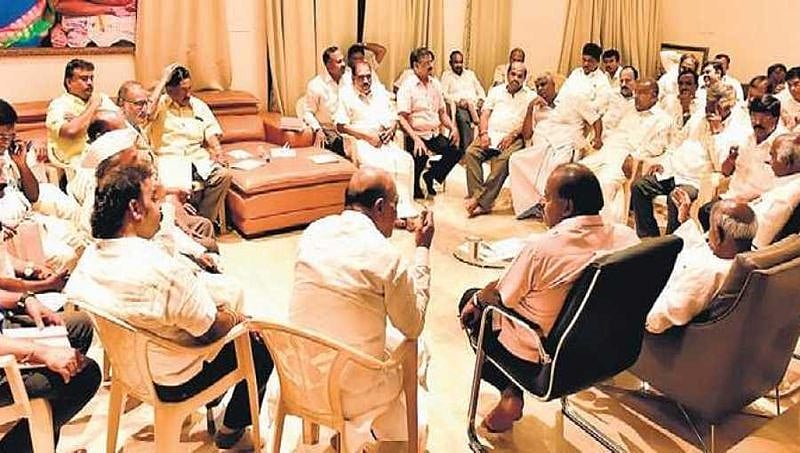 ಮೈತ್ರಿ ಸರ್ಕಾರ ಉಳಿಸಲು ಬದ್ಧ, ರಾಜಿನಾಮೆ ಕೊಡಲು ಸಿದ್ಧ: ಜೆಡಿಎಸ್ ಸಚಿವರು
