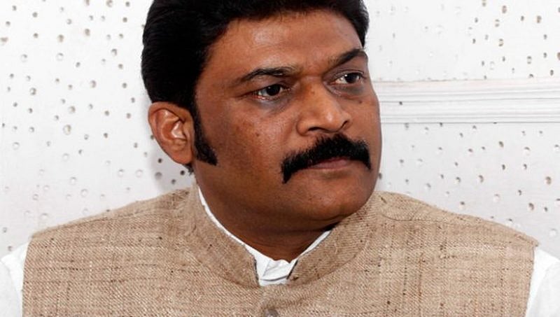 ಸಮ್ಮಿಶ್ರ ಸರ್ಕಾರಕ್ಕೆ ಕೆಟ್ಟ ಸುದ್ದಿ: ಕಾಂಗ್ರೆಸ್ ಶಾಸಕ ಆನಂದ್ ಸಿಂಗ್ ರಾಜಿನಾಮೆ?
