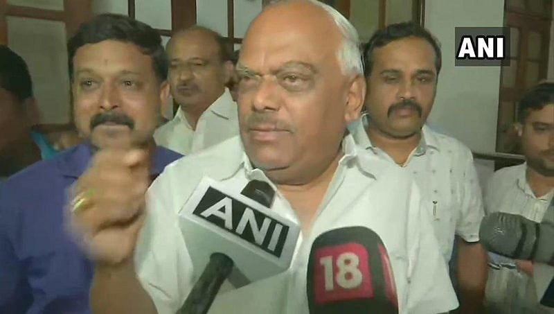ಸಂಜೆ 6 ಗಂಟೆಯೊಳಗೆ ಇತ್ಯರ್ಥ ಅಸಾಧ್ಯ; ಸ್ಪೀಕರ್ ಅರ್ಜಿಯ ತುರ್ತು ವಿಚಾರಣೆಗೆ 'ಸುಪ್ರೀಂ' ನಕಾರ