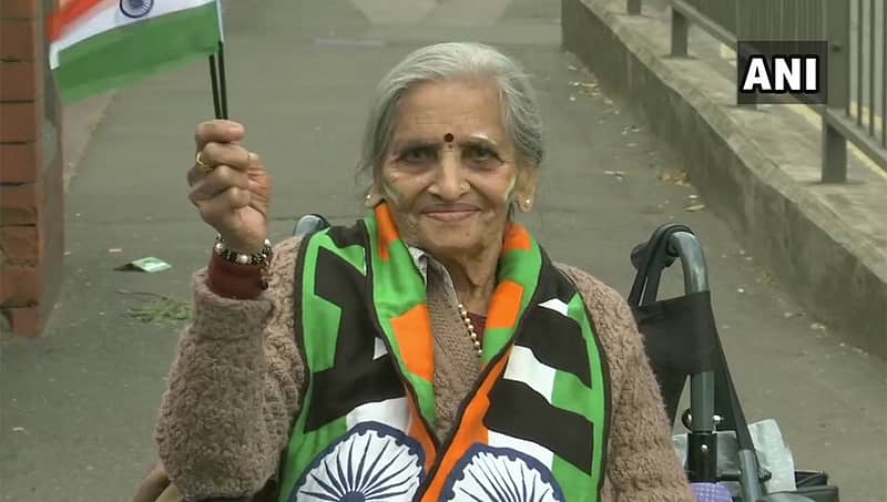 ಭಾರತ-ಬಾಂಗ್ಲಾದೇಶ ಹಣಾಹಣಿ: ಪ್ರೇಕ್ಷಕರ ಗ್ಯಾಲರಿಯಲ್ಲಿ ಗಮನ ಸೆಳೆದ 87ರ ವೃದ್ಧೆ ಯಾರು ಗೊತ್ತಾ?