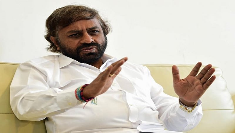 ಸಚಿವ ರಹೀಂ ಖಾನ್ ಗೆ ಬಿಜೆಪಿ ಆಮಿಷ ಒಡ್ಡಿದೆ- ಈಶ್ವರ್ ಖಂಡ್ರೆ ಆರೋಪ