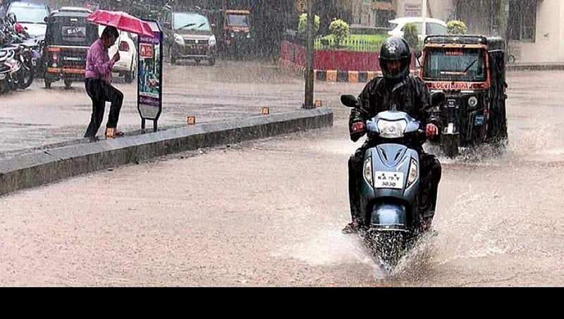 ದಕ್ಷಿಣ ಕನ್ನಡ: ಜಿಲ್ಲೆಯಾದ್ಯಂತ ಭಾರಿ ಮಳೆ, ಶಾಲಾ ಕಾಲೇಜುಗಳಿಗೆ ರಜೆ