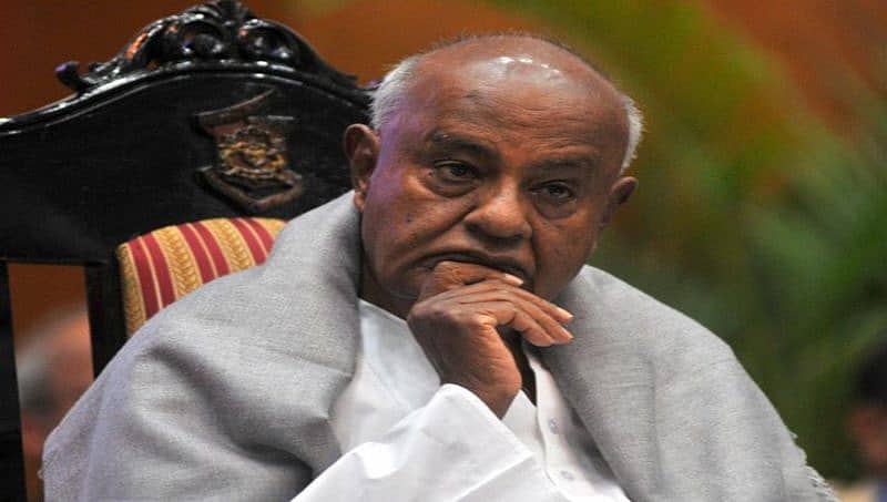 'ನನ್ನನ್ನು ಪ್ರೀತಿಸುವಷ್ಟೇ ನನ್ನ ತಂದೆಯನ್ನು ಪ್ರೀತಿಸಿ: ಸದನದಲ್ಲಿ ವಿಜೃಂಭಿಸಿದ ಪಿತೃಪ್ರೇಮ'
